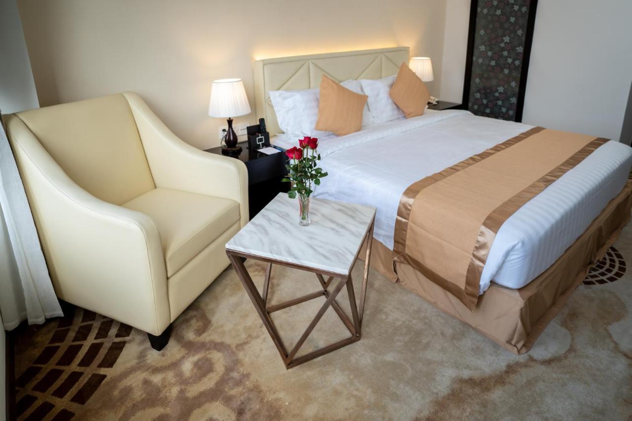Hotel Sanchaung Rangun Kültér fotó