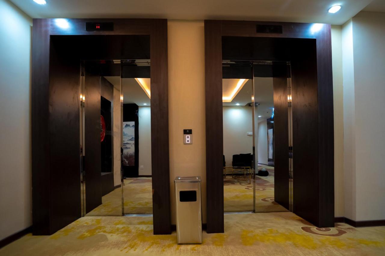 Hotel Sanchaung Rangun Kültér fotó